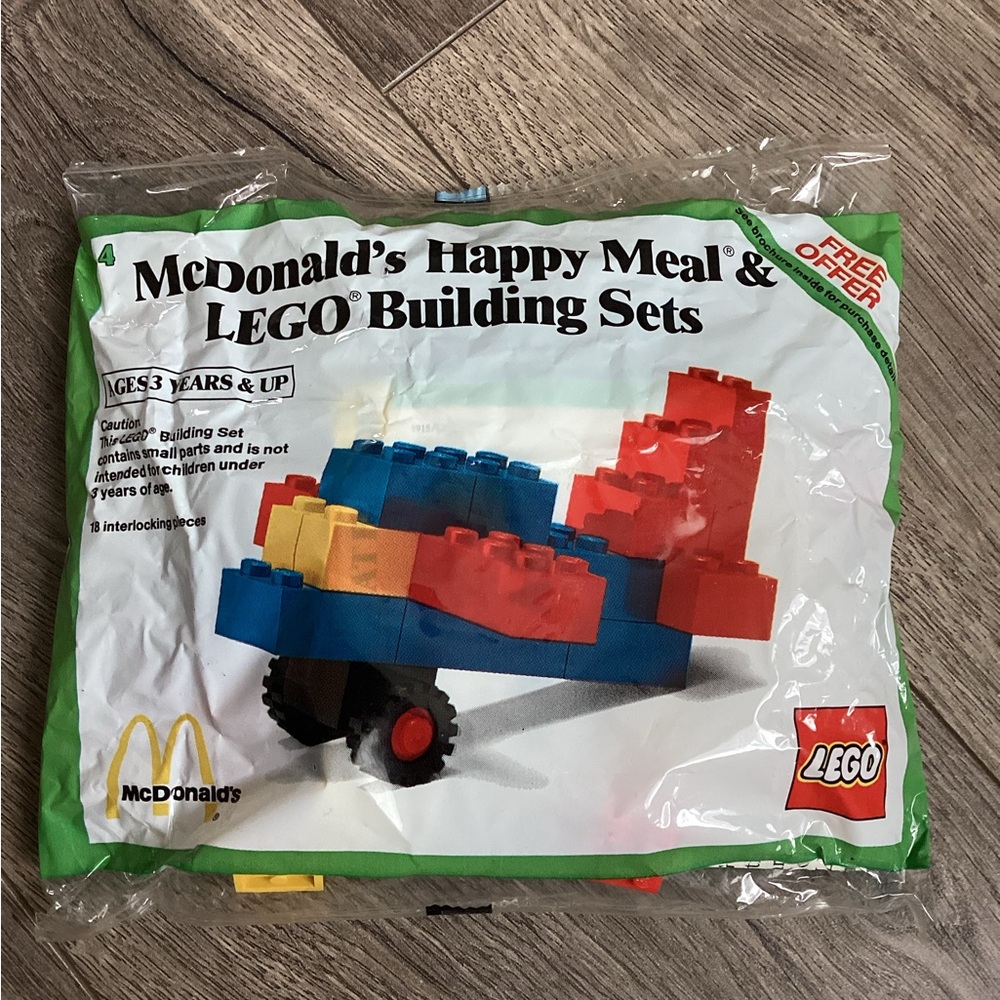 Vintage 1984 McDonalds Happy Meal LEGO Building Set Airplane New  - Sealed